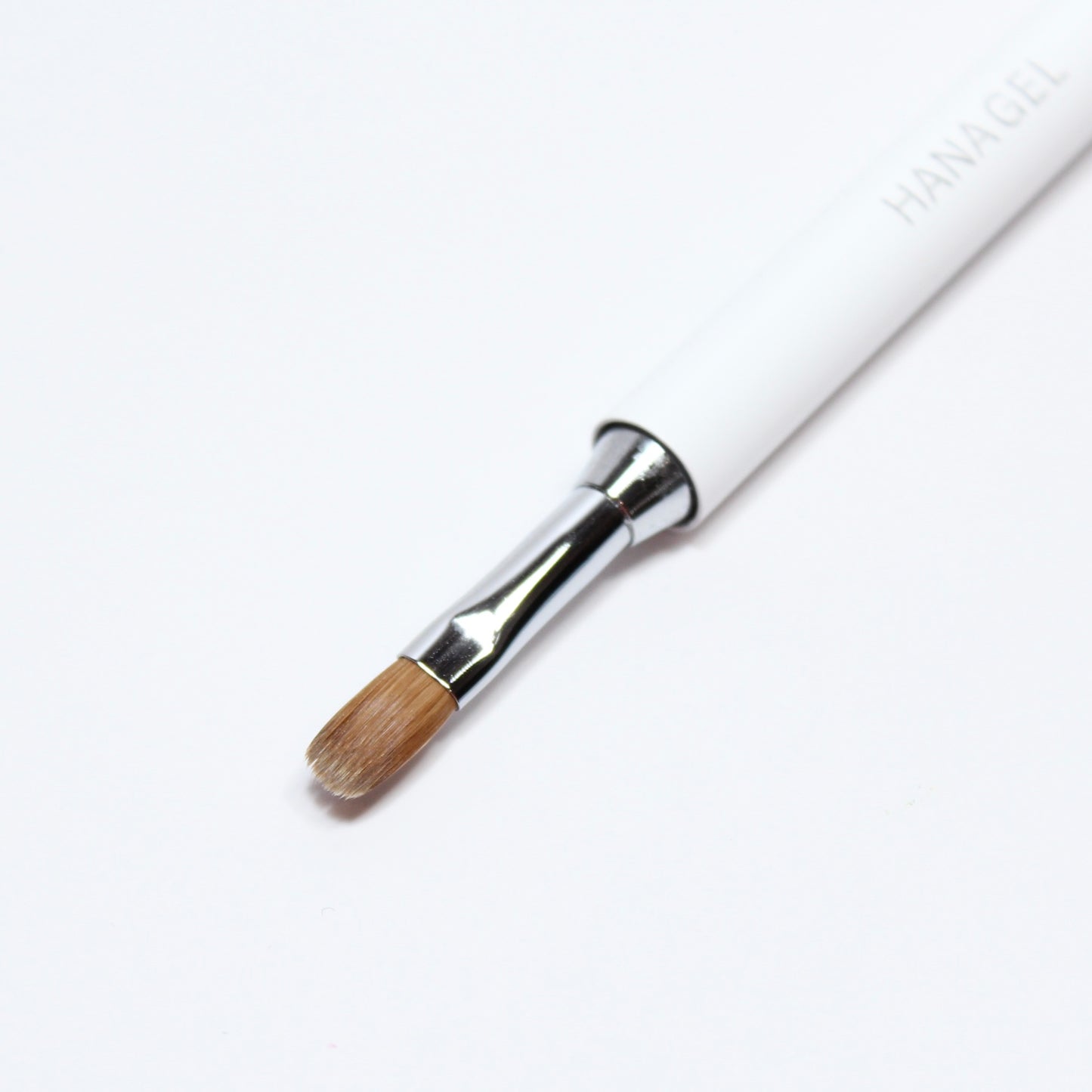 Flat Oval Gel Brush with Magnetic Cap - 1st Edition